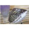 Image 2 : UNIQUE SHELL DISHA AND PURPLE VASE