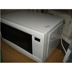 WHITE MICROWAVE