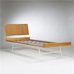 George Nelson & Associates Thin Edge bed