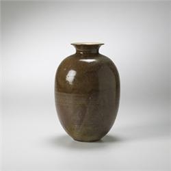 Otto Lindig vase