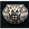 Image 1 : Acoma Pottery Jar - Rachel Aragon
