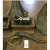 Image 8 : Edison Phonograph and Parts