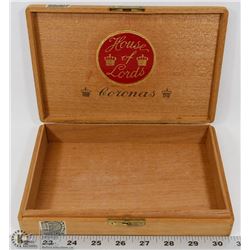 1922 HOUSE OF LORDS CIGAR BOX.