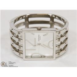 PERSONA CUFF WATCH
