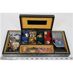 VINTAGE DRESSER CASE FILLED WITH JEWELRY