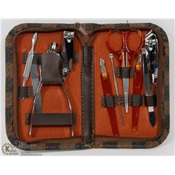 10 PIECE MANICURE SET IN CARRY CASE NEW