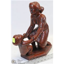 RED MOTHER & CHILD STATUE