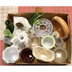 BOX OF 19 ASSORTED FLOWER VASES