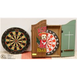 2 DART BOARDS , INCL 1 IN KINGS PUB WOOD CASE