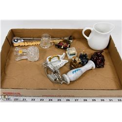 FLAT OF CHINESE FIGURES AND MORE