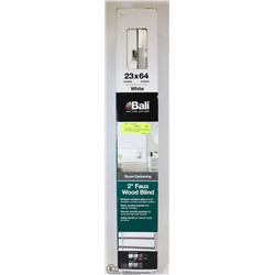 NEW BALI 2" FAUX WOOD WINDOW BLIND ,WHITE ROOM