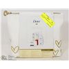 Image 1 : DOVE EXPERT BEAUTY COLLECTION GIFT SET.