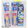 Image 1 : BAG WITH 2 KIDS ORAL B TOOTHBRUSHES & REPLACEMENT