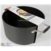 Image 1 : SELECT CALPHALON 7 QUART NON STICK POT