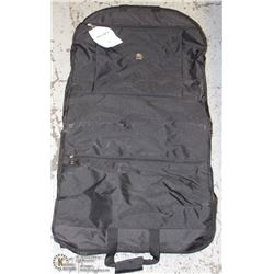 NIB BLACK DELSEY GARMENT BAG 45845BK -ON CHOICE-