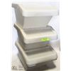 Image 1 : 3 STACKABLE BINS WITH LIDS. HOUSEHOLD
