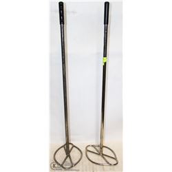 2 GARBAGE CAN MATERIAL PUSHERS