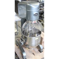 NEW 40 QT GEAR DRIVEN PLANETARY MIXER