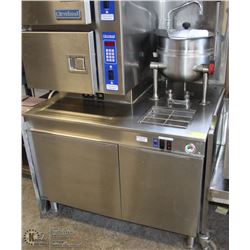 CLEVELAND DOUBLE COMPARTMENT CONVECTION STEAMER