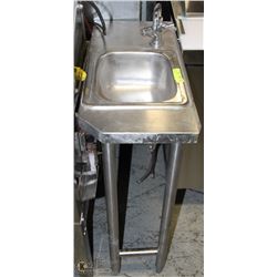 SMALL SINK AND STAND 14"X29"X36"H