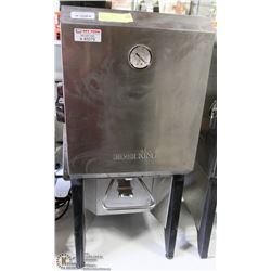 SILVER KING SMALL MILK DISPENSER, MILK CRATES