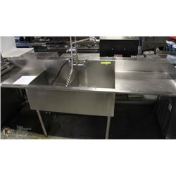2 BAY DISH SINK WITH NOZZLE 93 X 30 X 40