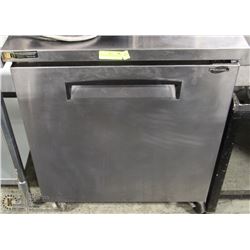 FST-27F FOGEL FRIDGE 30"X28"X36"H