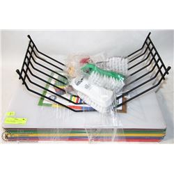 NEW 13 PIECE SET OF 20" X 15" CUTTING BOARDS