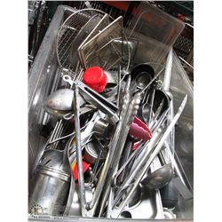 BIN OF ASSORTED KITCHEN LADLES AND STRAINERS