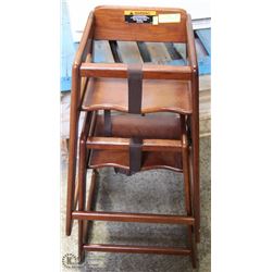 LOT OF 2 OAK WOOD HIGHCHAIRS.