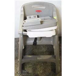 RUBBERMAID HIGH CHAIR