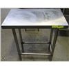 Image 1 : STAINLESS STEEL PREP TABLE 13" X 18" X 35"
