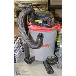 HUSKY SHOP VAC