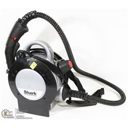 SHARK PROFESSIONAL STEAMER NO ATTACHMENTS
