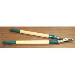 YARDWORKS WOOD HANDLE HEDGE CLIPPERS