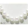 Image 2 : 25) 14KT Y. GOLD CLASP FRESHWATER PEARL NECKLACE