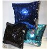 Image 1 : FLAT OF 3 SEQUENCE SHIMMER DECORATIVE PILLOWS