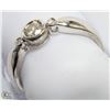 Image 3 : 30) 10KT WHITE GOLD DIAMOND RING