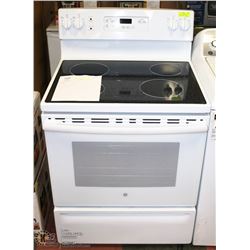 GE 30" WHITE FREE STANDING ELECTRIC STANDARD STOVE