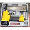 Image 1 : 2" BRAD NAILER WITH CASE