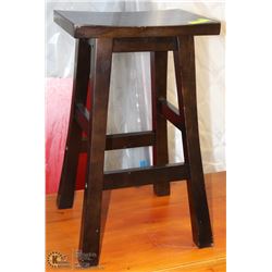 SOLID WOOD BAR STOOL