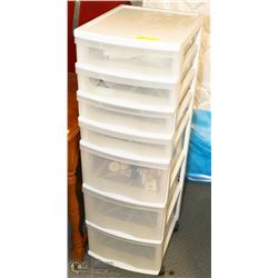SET OF PLASTIC DRAWER STORAGE-ONE DRAWER CRACKED