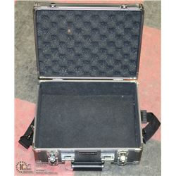 VANGUARD HARDCASE WITH SOFT LINING & CARRY STRAP