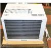 Image 2 : DANBY 5100 BTU WINDOW AIR CONDITIONER WITH