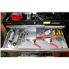 Image 4 : HUSKY 3PC TOOL CABINET WITH KEYS, 13 TOTAL DRAWERS