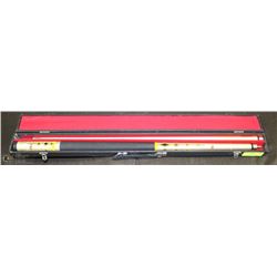 POOL CUE IN HARD CASE