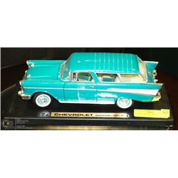 1:18 DIE CAST 1957 NOMAD.