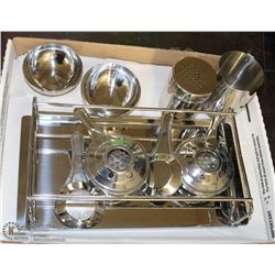 SET OF 2 CHAFING BURNERS WITH LIDS /STAND AND