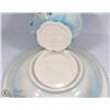 Image 2 : STAMPED 1980 BLUE WASH BOWL SET