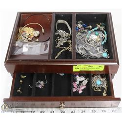 ESTATE JEWELLERY BOX WITH CONTENTS FULL